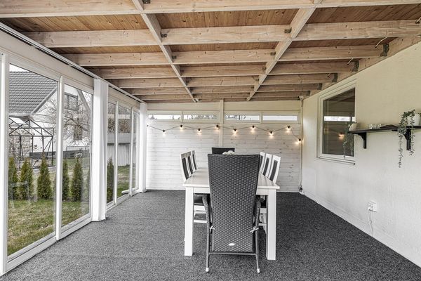 Modern stor & ljus villa - nära centrum - Bild 6