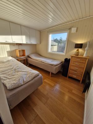 Stugan Hultet, Tjörn - Bild 9