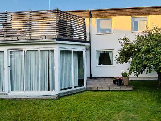 Modern stor & ljus villa - nära centrum - Bild 22