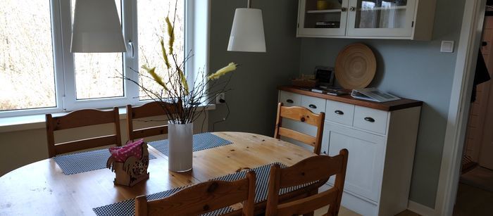 Hyr denna stuga i Hörby på 110 m². 6 sängplatser. Från 9 800 kr per vecka. Se bilder och tillgänglighet här.