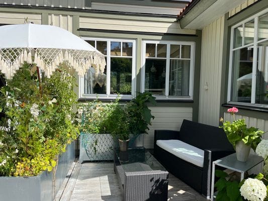 Villa m vedeldad bastu, skärgård, Resarö, Vaxholm - Bild 25