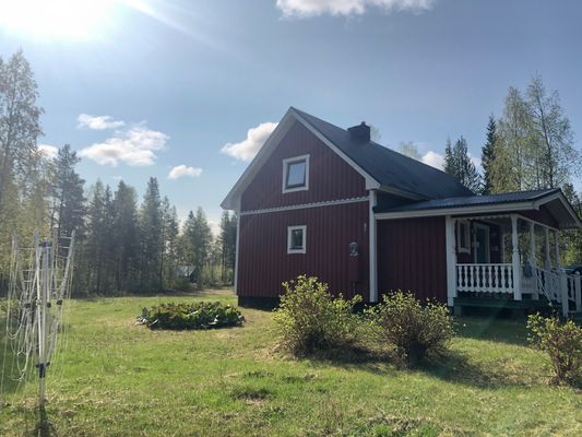 Njut av svenska Lappland med privat bastu