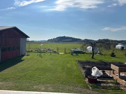 Hyr denna stuga i Kungsbacka på 200 m². 8-10 sängplatser. Från 23 500 kr per vecka. Se bilder och tillgänglighet här.