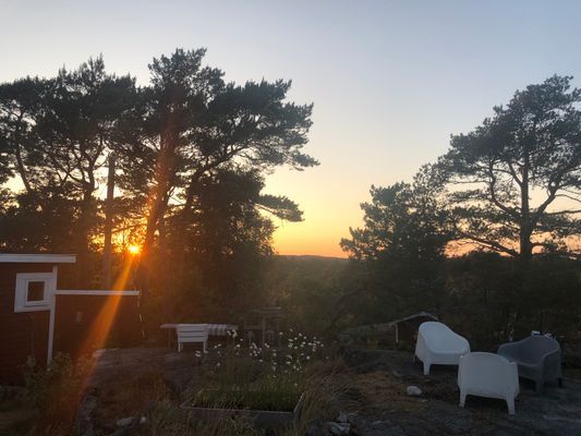 Hyr denna stuga i Göteborg på 35 m². 4-5 sängplatser. Från 4 500 kr per vecka. Se bilder och tillgänglighet här.