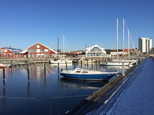 GRÖNA KRUSBÄRSSTÄLLET - Nytt bekvämt hus med charm - Bild 29