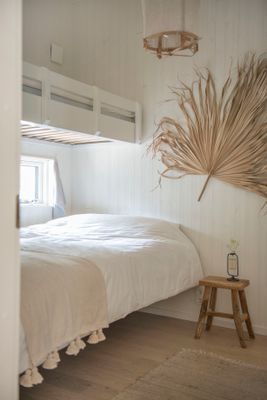 Sovrum 2 & 3 med familjesäng, 140 cm nere och 80 cm uppe