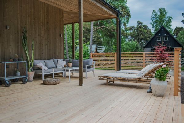 Nybyggt hus på Fårö med braskamin