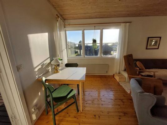 Ljus & mysig sommarstuga, 6 (+2) bäddar - Bild 7