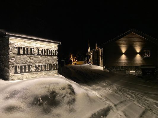 Lyxig ski lodge med bästa ski-in ski-out läget! - Bild 12