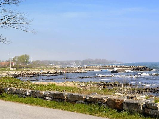 Bild 4 på 50 meter från havet i Brantevik