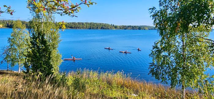 Topprenoverat med privat brygga på gård i Sörmland - Bild 39