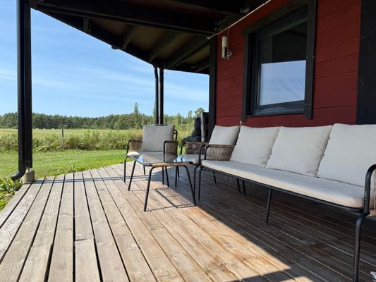 En nyrenoverad stuga nära havet - Bild 14