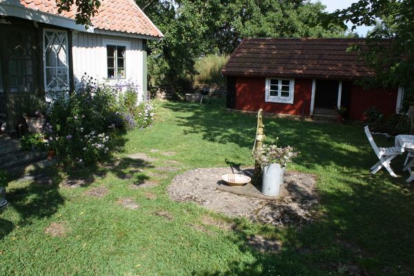Hyr denna stuga i Öland på 100 m². 6-8 sängplatser. Från 7 840 kr per vecka. Se bilder och tillgänglighet här.