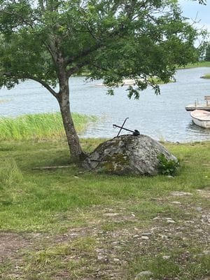 Charmigt skärgårds hus vid havet på vackra Blidö - Bild 17