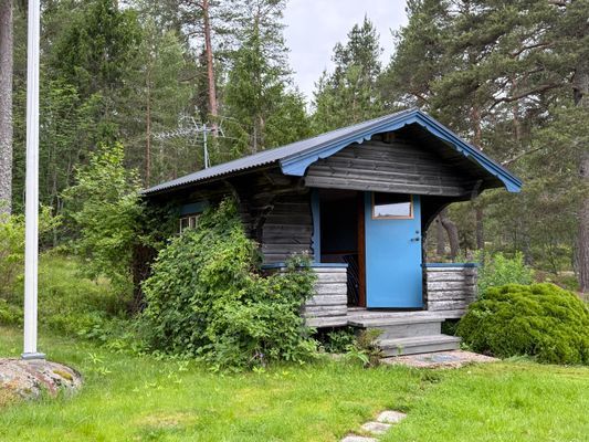 Havstomt med egen brygga - Bild 13