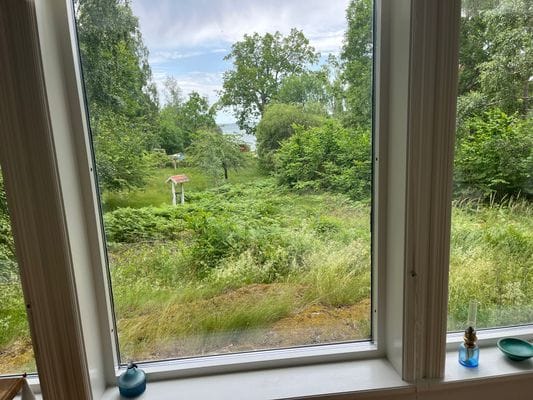 Charmigt skärgårds hus vid havet på vackra Blidö - Bild 24