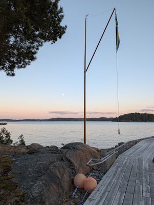 Hus med egen brygga, bastu och sandstrand. - Bild 10