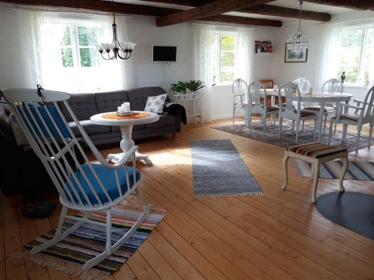 Naturskön och lantlig idyll mellan sjöar. - Bild 6