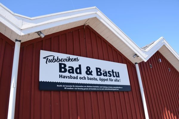 NY! Hus med två lägenheter i centrala Skärhamn