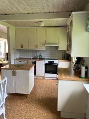 Mysig fristående stuga på Grönslätt, Hällevik