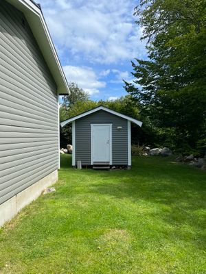 Mysig fristående stuga på Grönslätt, Hällevik - Bild 9