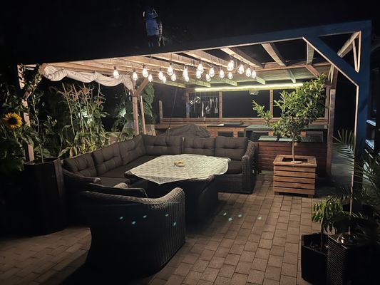 19 bäddar 3 hus inkl Pool/Bastustuga Sandvik Öland