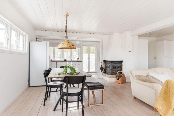 Mysig stuga med havsutsikt och avskilt läge - Bild 7