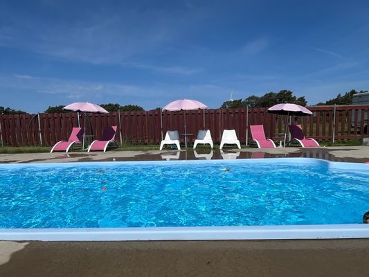 Bild 3 på Gård 8 bäddar, med pool