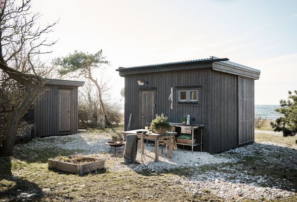 Litet hus precis vid havet 1 mil norr om Visby
