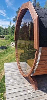 Bild 4 på Modernt semesterhus med en mindre gäststuga.