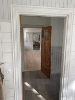 Bild 4 på Stort kalkstenshus nära Herta strand Södra Gotland