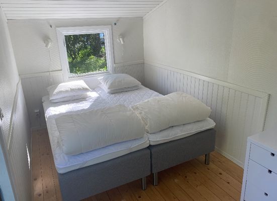 Bild 4 på Idyll utanför Visby med vedeldad badtunna.