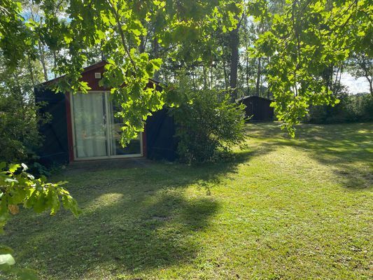 Idyll utanför Visby med vedeldad badtunna. - Bild 18