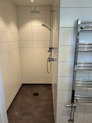 Nyrenoverad villa (4-6 bäddar) i lugnt kvarter - Bild 15