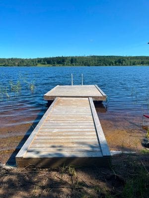 Bild 4 på Fäbodvall vid skog och sjö med enskilt läge