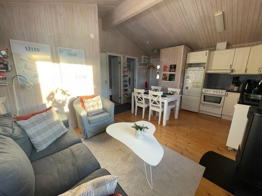 Fjällstuga med kamin & bastu - Bild 10