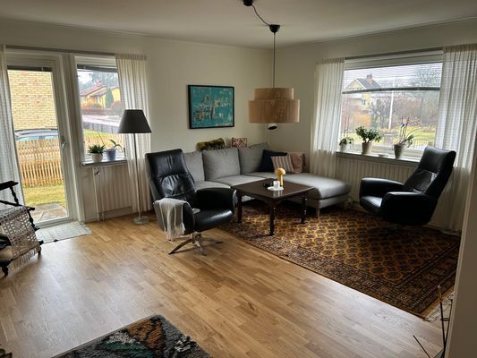 Nyrenoverad villa (4-6 bäddar) i lugnt kvarter - Bild 10