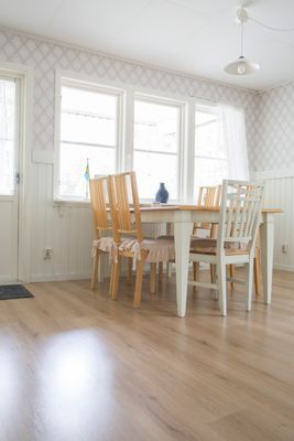 10-bädds stuga nära Läckö Slott (stuga 2)