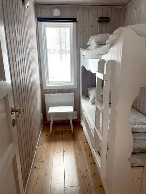 Fjällstuga med kamin & bastu - Bild 17