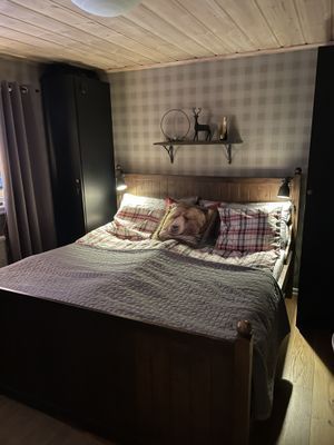 Hyr denna stuga i Tandådalen på 60 m². 4-6 sängplatser. 6 000 - 12 000 kr per vecka. Se bilder och tillgänglighet här.