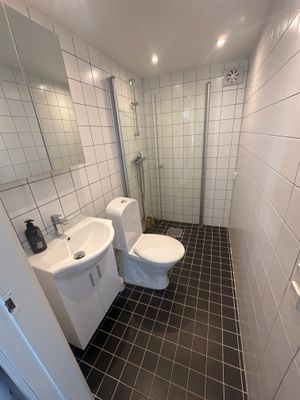 Stuga på hästgård - Bild 6