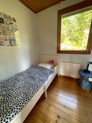 Sovrum med enkelsäng