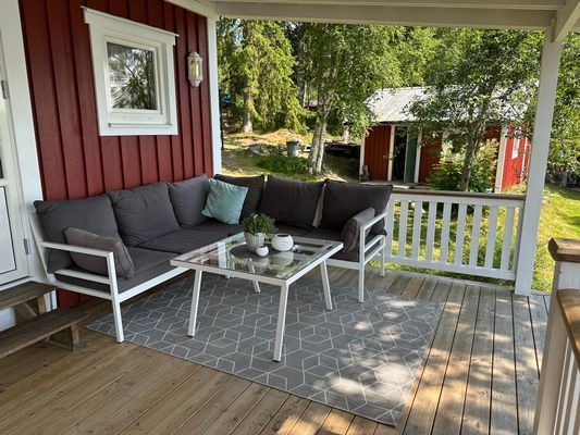 Stuga med sjötomt - Bild 16