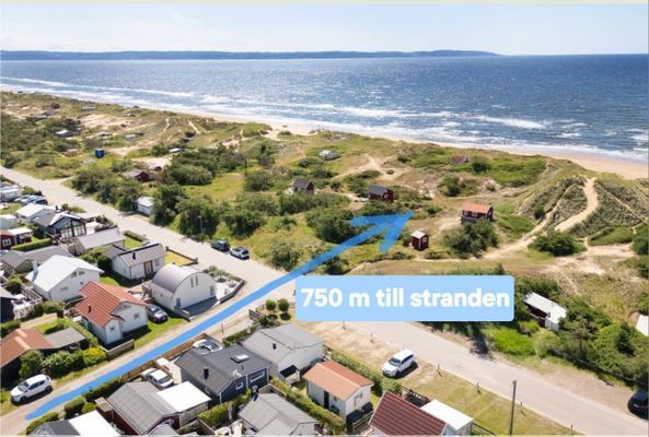 Hyr denna stuga i Mellbystrand på 40 m². 3-4 sängplatser. 4 900 - 6 200 kr per vecka. Se bilder och tillgänglighet här.
