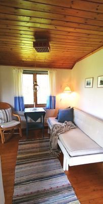 Hyr denna stuga i Runmarö på 30 m². 2-4 sängplatser. Pris ej tillgängligt. Se bilder och tillgänglighet här.