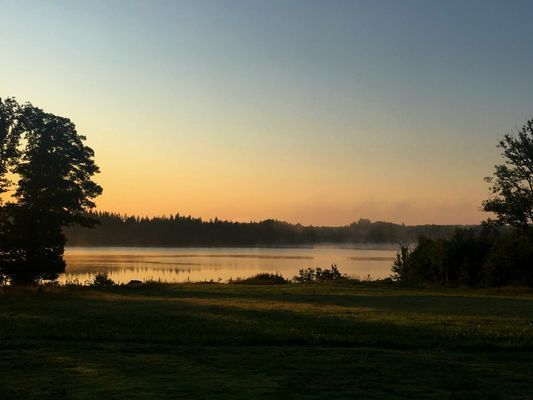 Nybyggt sjönära hus i Småland med bastu - Bild 35