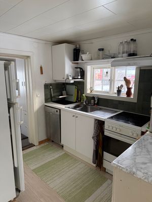 Sjönära mysig stuga i Åsättra, Ljusterö - Bild 6