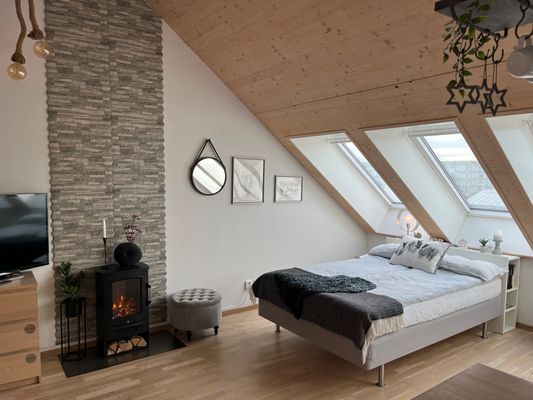Hyr denna stuga i Visby på 30 m². 2 sängplatser. 6 500 - 10 000 kr per vecka. Se bilder och tillgänglighet här.