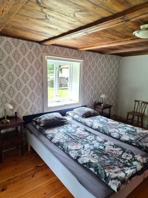 Mangårdsbyggnad vid sjön Raslången - Bild 6