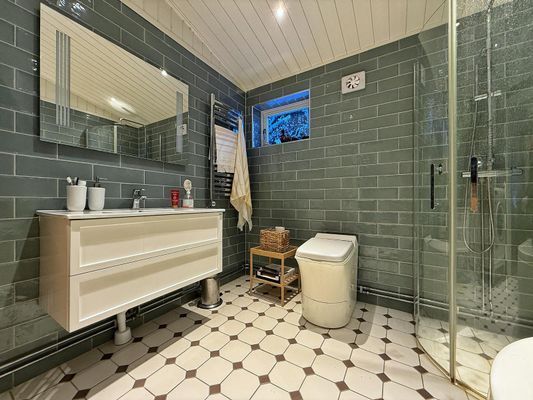 Modernt hus 100kvm havsnära i Grisslehamn - Bild 8